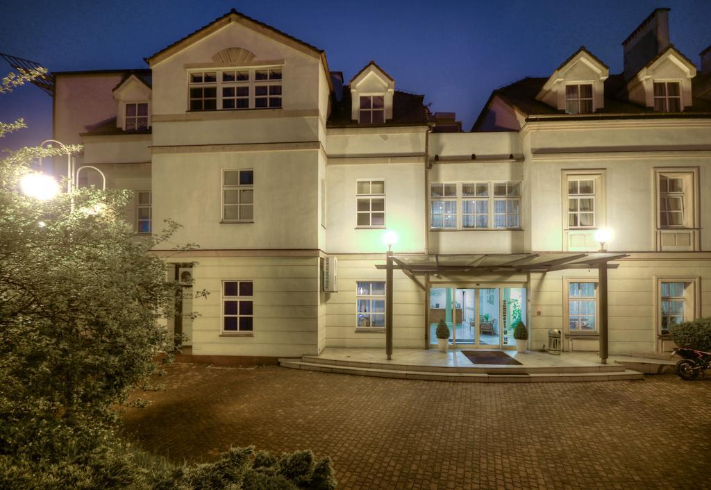 Hotel Calisia Kalisz  Exterior photo
