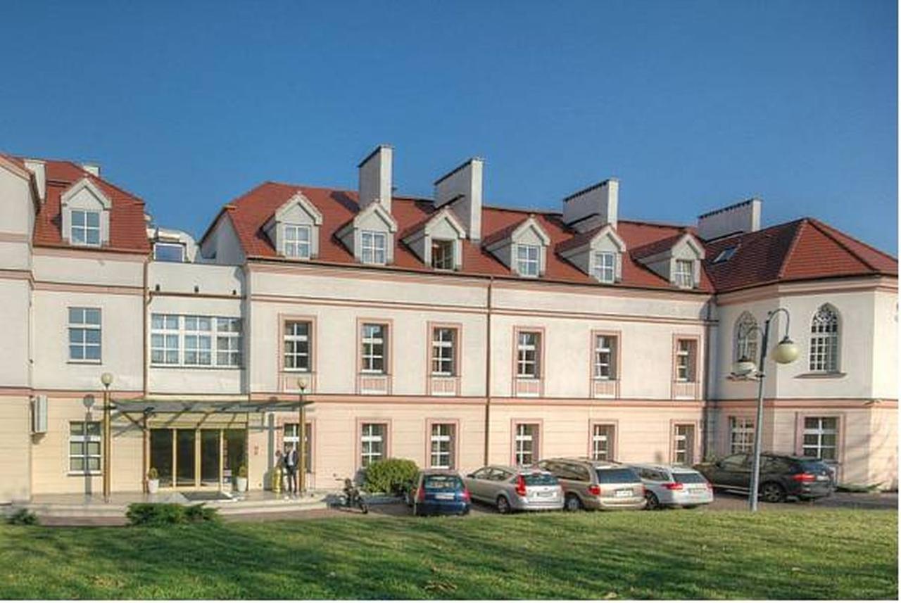 Hotel Calisia Kalisz  Exterior photo